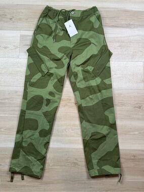 Nike Jordan Essentials Camo Cargo Pants Mens Size S Chicago Elephant Print FD745